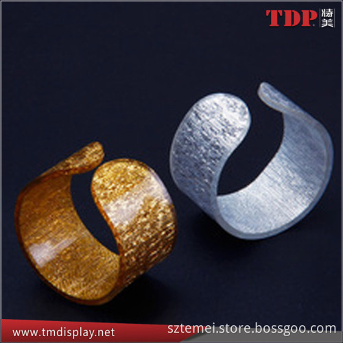 Factory Directly Gold Silver Plastic Lucite Bracelet